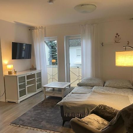 Zimmer Frei 4 Wiesbaden Dış mekan fotoğraf